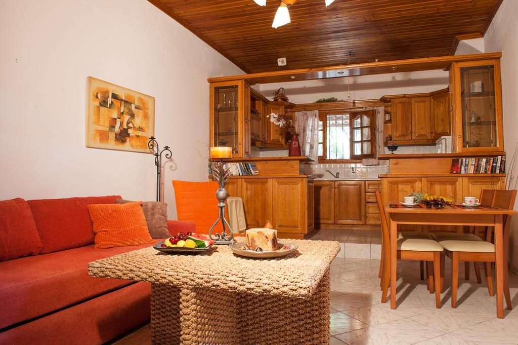 Ammos Apartments Alikanás Rom bilde